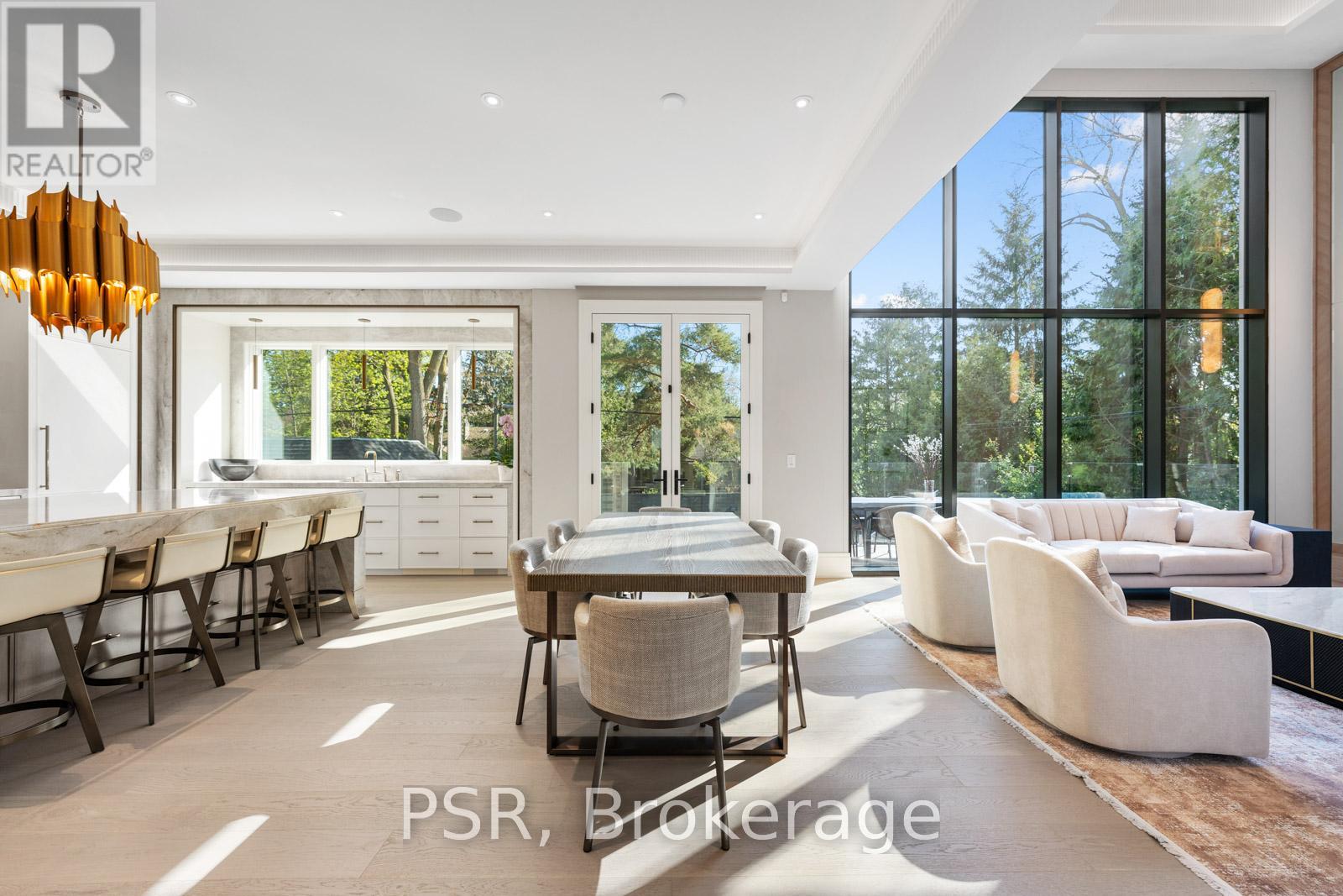 117 Yonge Boulevard, Toronto, Ontario  M5M 3H2 - Photo 5 - C13755546