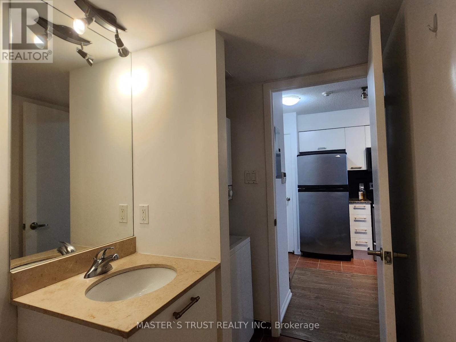 410 - 37 Grosvenor Street, Toronto, Ontario  M4Y 3G5 - Photo 13 - C13755598