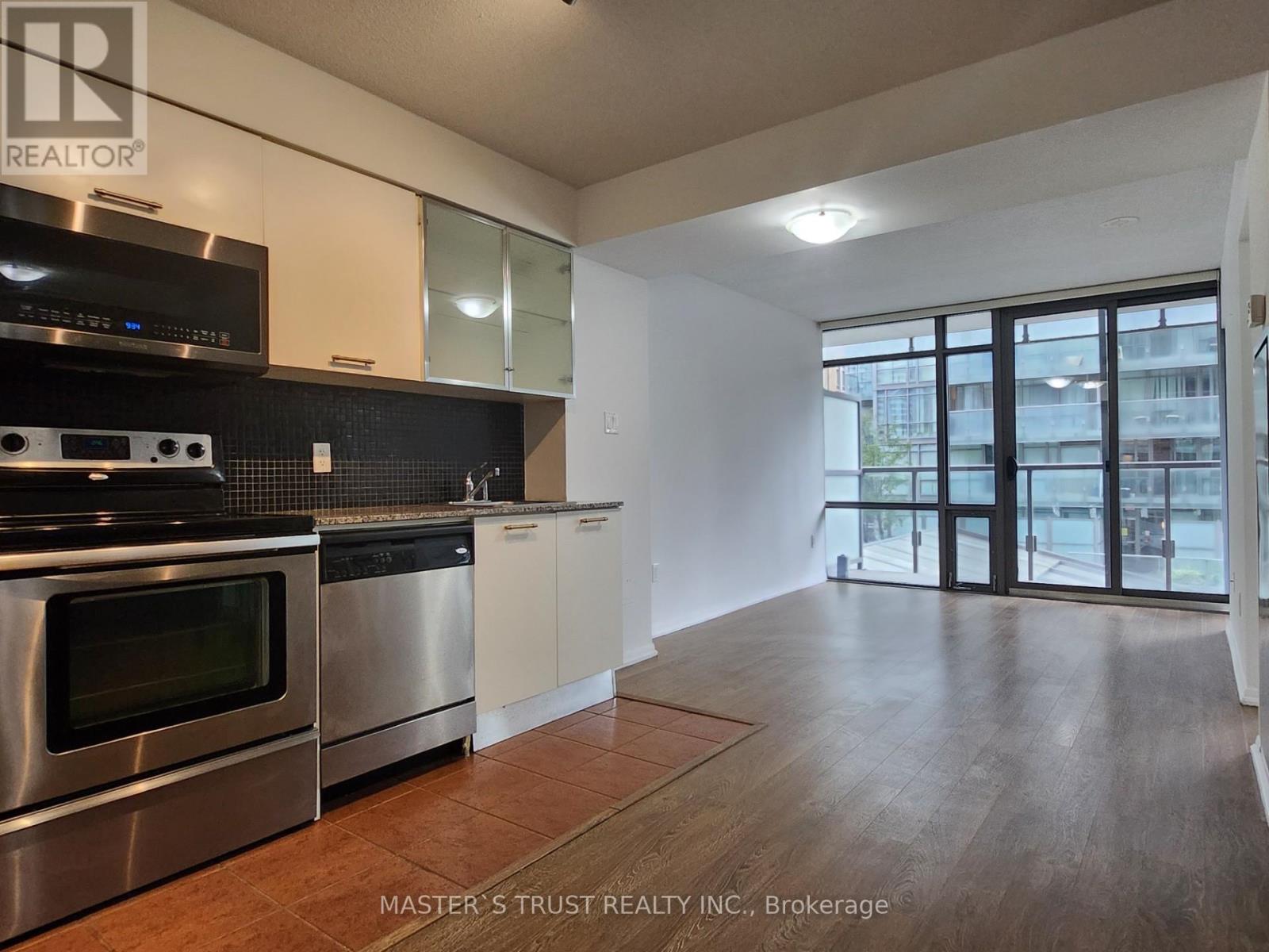 410 - 37 Grosvenor Street, Toronto, Ontario  M4Y 3G5 - Photo 5 - C13755598