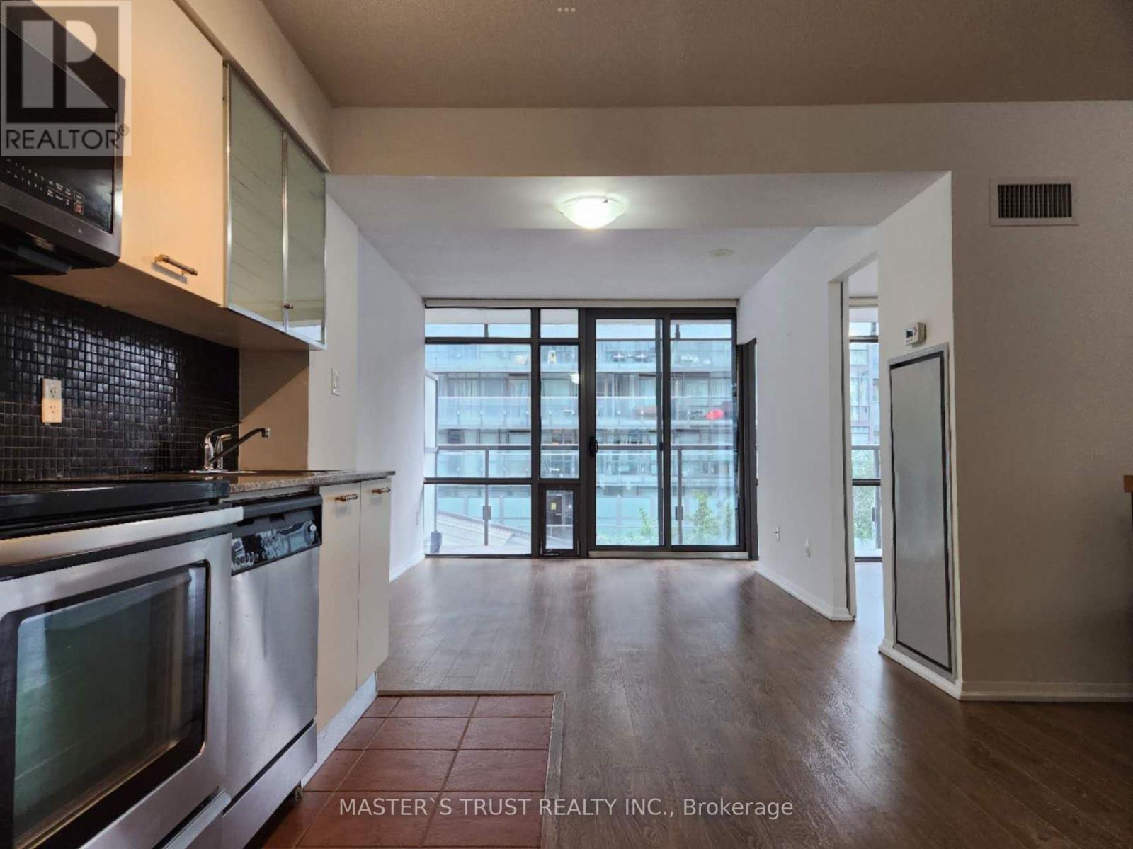 410 - 37 Grosvenor Street, Toronto, Ontario  M4Y 3G5 - Photo 7 - C13755598