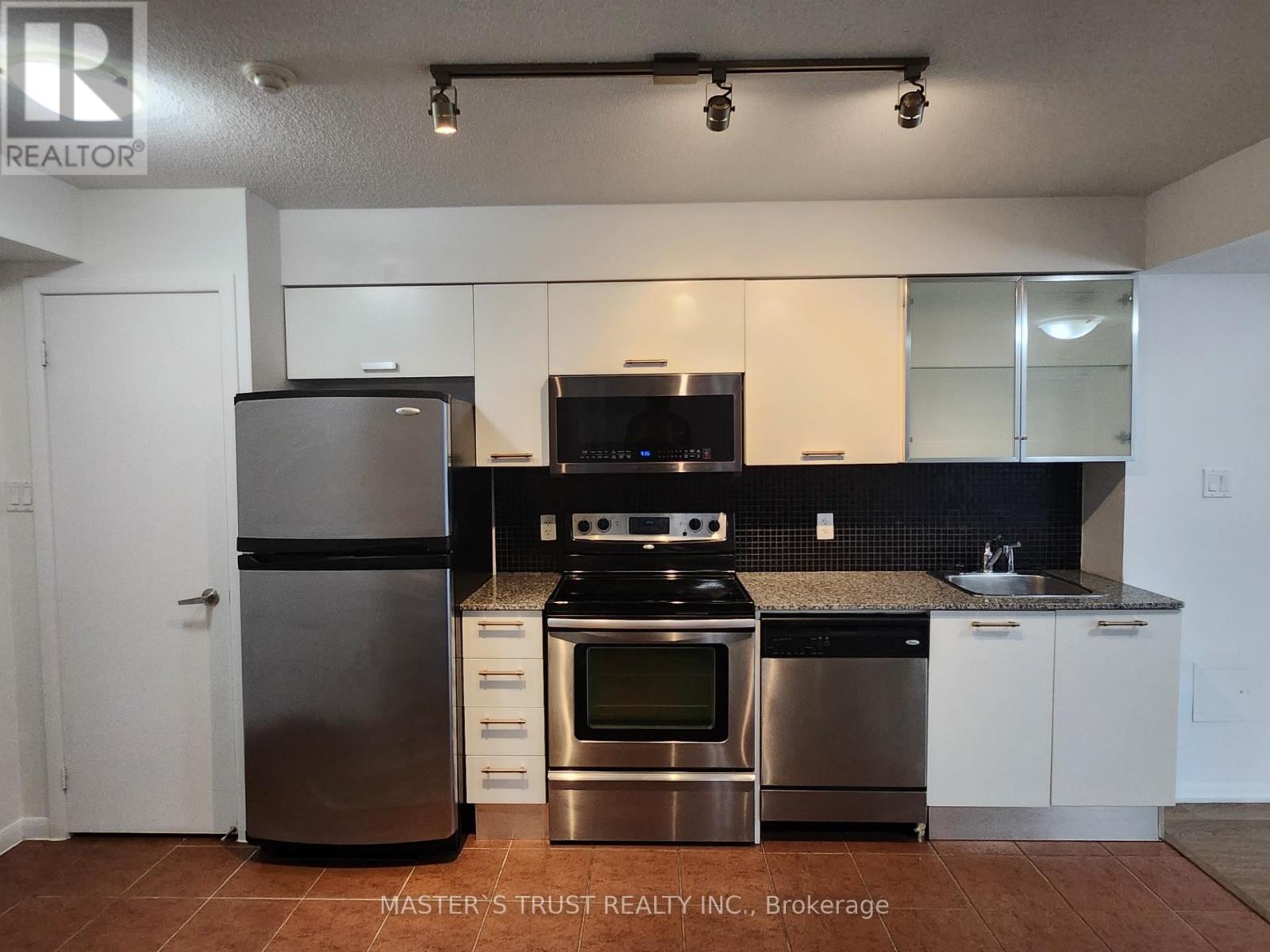 410 - 37 Grosvenor Street, Toronto, Ontario  M4Y 3G5 - Photo 9 - C13755598