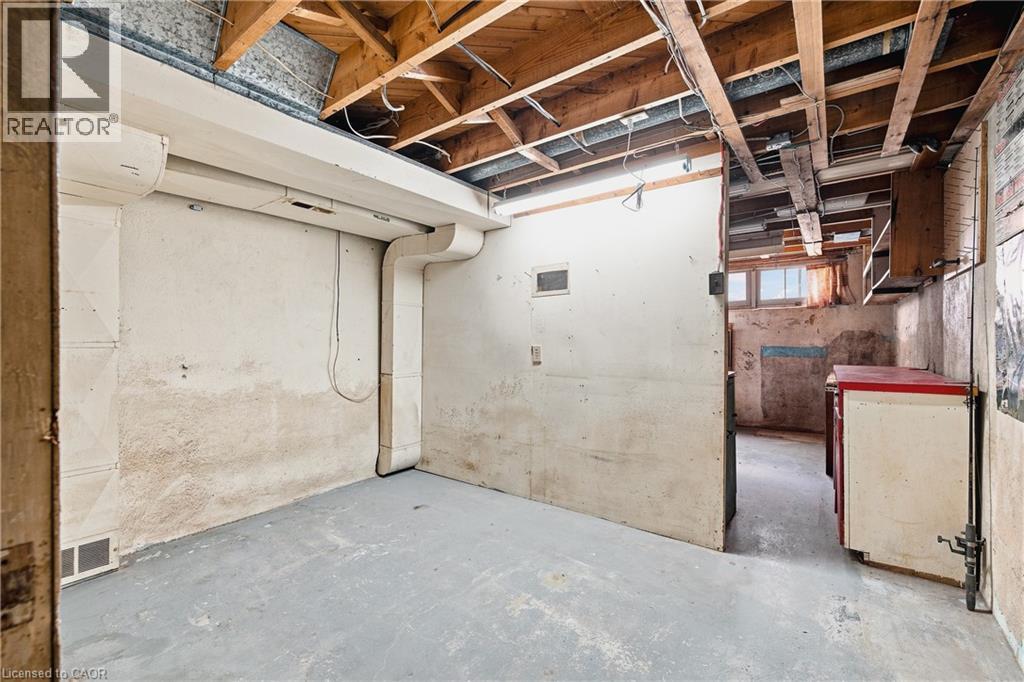 30 Gerard Avenue, Kitchener, Ontario  N2C 2A1 - Photo 17 - 40860996
