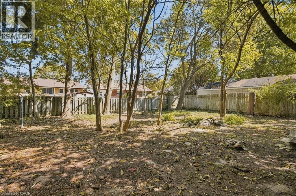 30 Gerard Avenue, Kitchener, Ontario  N2C 2A1 - Photo 23 - 40860996