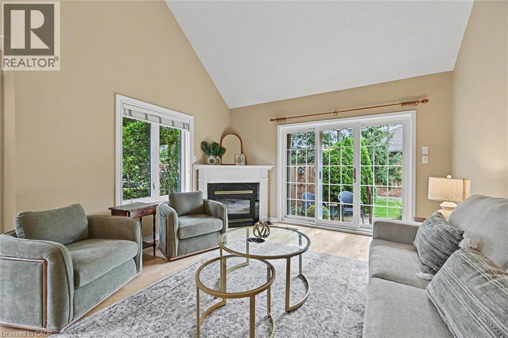 4275 Millcroft Park Drive Unit# 1, Burlington, Ontario  L7M 4L9 - Photo 12 - 40859813