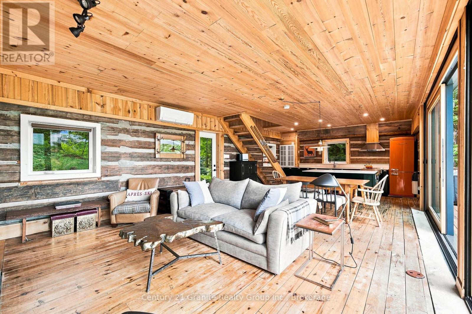 1093 Liswood Road, Dysart Et Al (Guilford), Ontario  K0M 1S0 - Photo 9 - X13755374