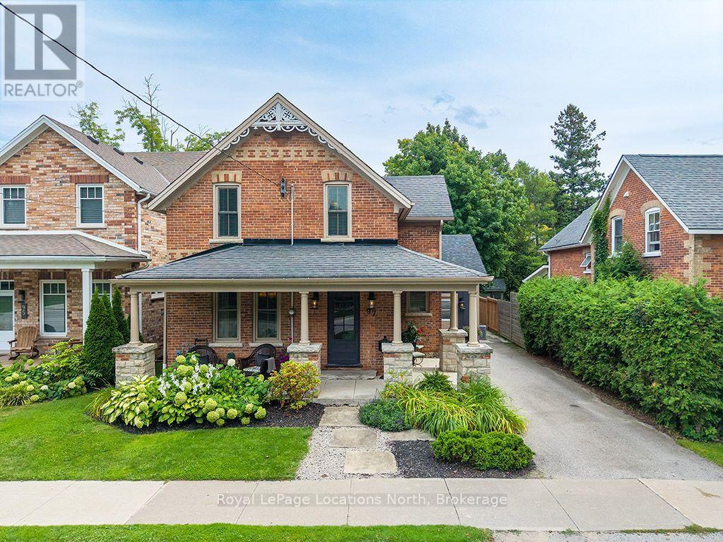 97 Bruce Street S, Blue Mountains, Ontario  N0H 2P0 - Photo 1 - X13755586