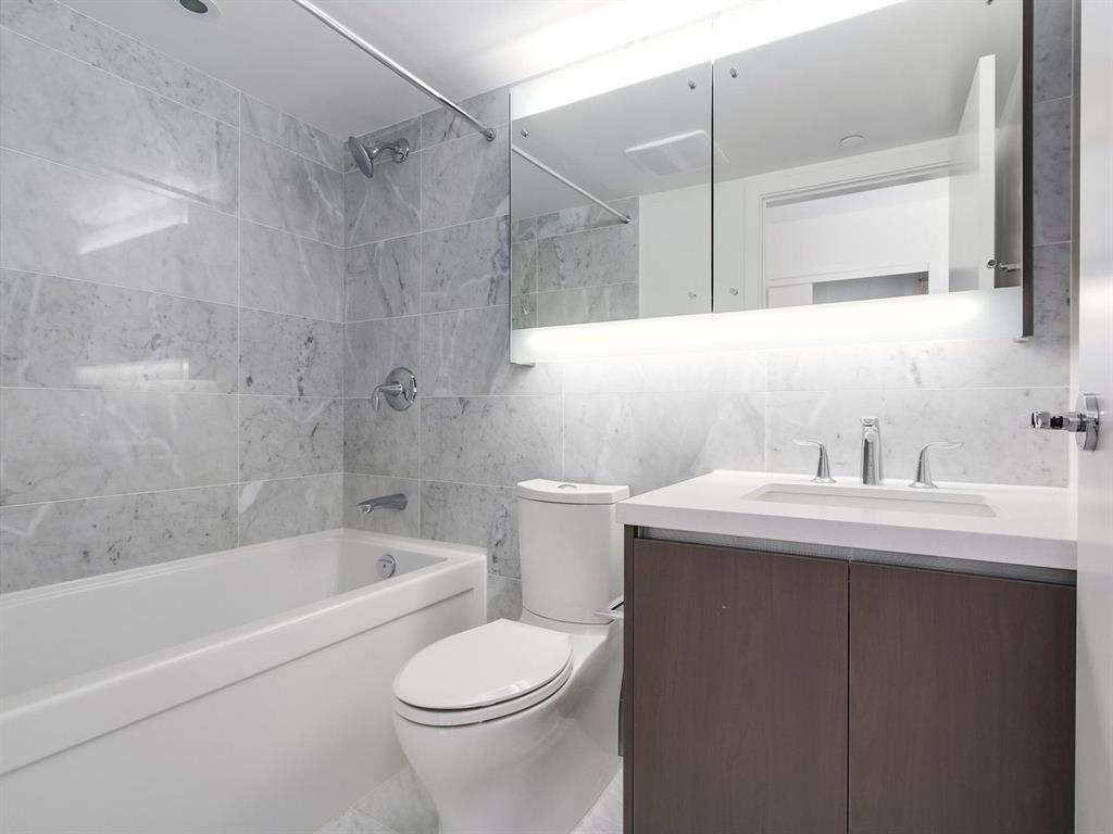 25xx 13696 100 Ave, Surrey, British Columbia  V3T 0L5 - Photo 4 - R3162336