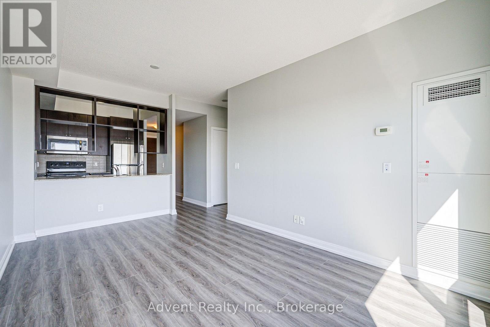 2211 - 181 Village Green Square, Toronto, Ontario  M1S 0K6 - Photo 12 - E13755420