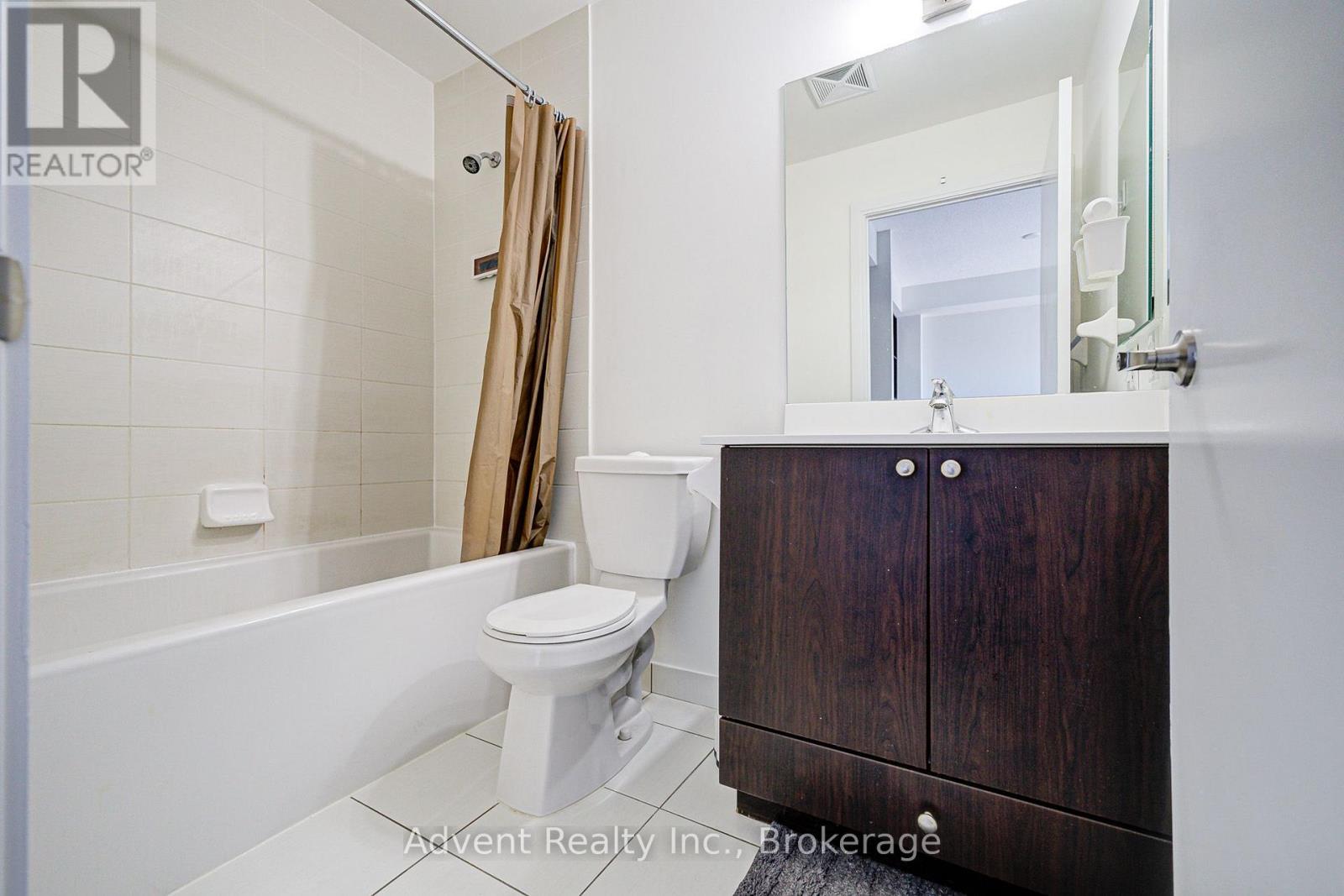 2211 - 181 Village Green Square, Toronto, Ontario  M1S 0K6 - Photo 18 - E13755420