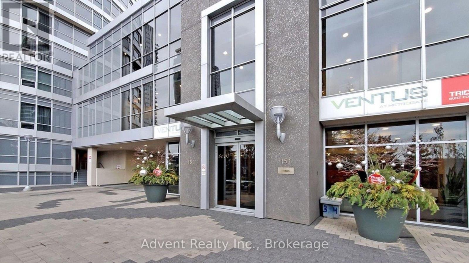 2211 - 181 Village Green Square, Toronto, Ontario  M1S 0K6 - Photo 2 - E13755420