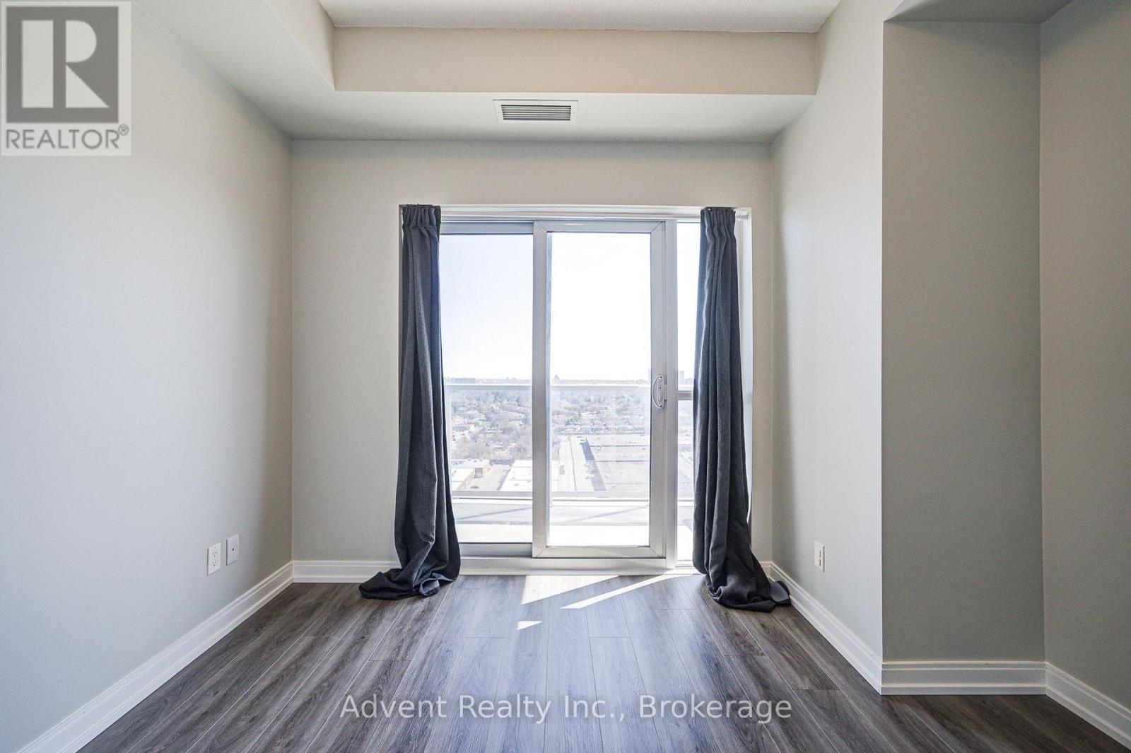 2211 - 181 Village Green Square, Toronto, Ontario  M1S 0K6 - Photo 21 - E13755420