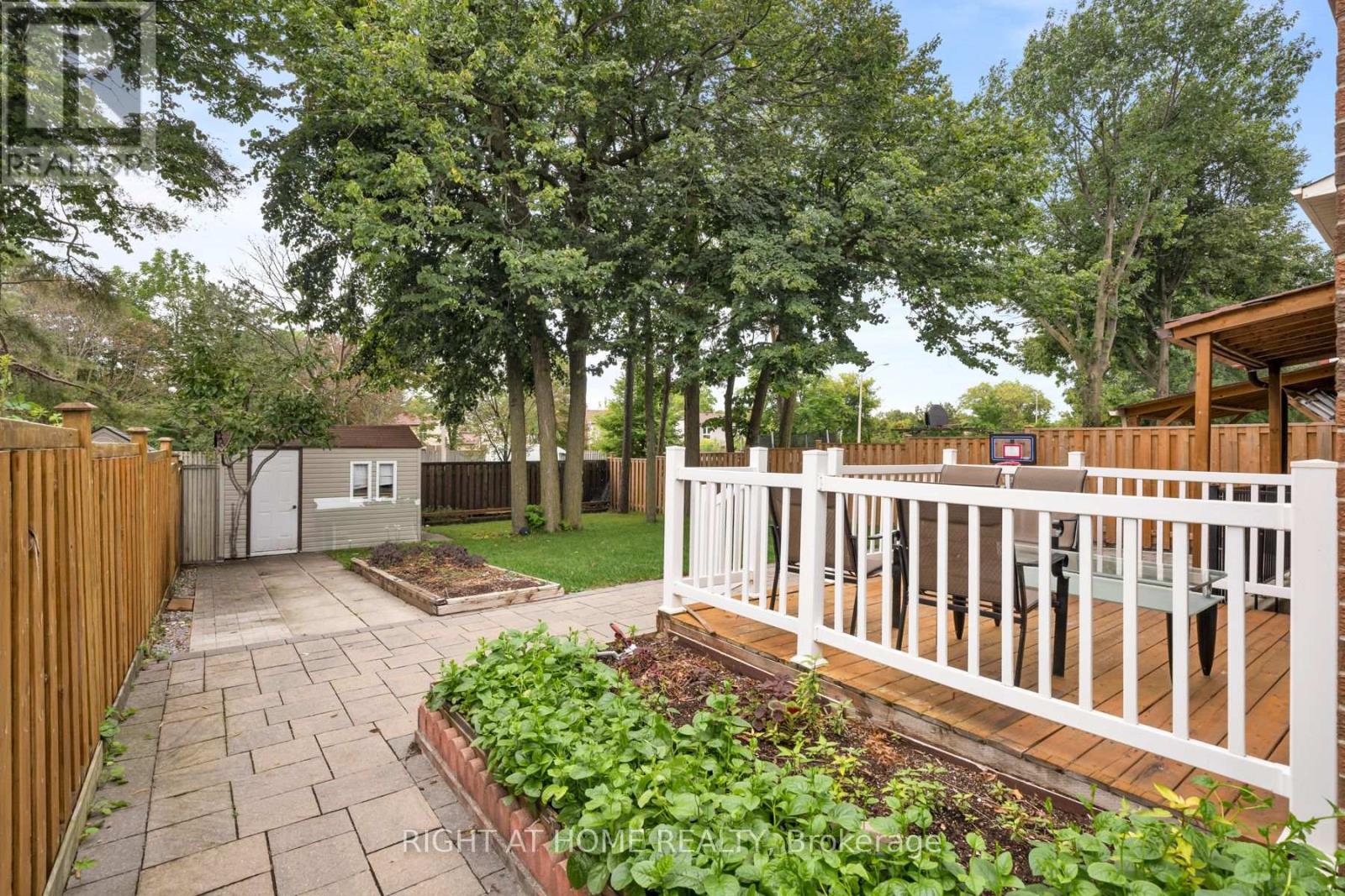 167 Goldhawk Trail, Toronto, Ontario M1V 1X1 - Photo 30 - E13755538
