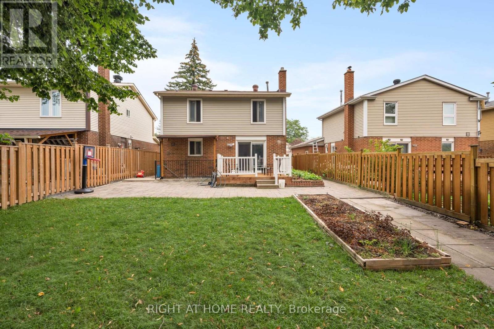 167 Goldhawk Trail, Toronto, Ontario M1V 1X1 - Photo 31 - E13755538