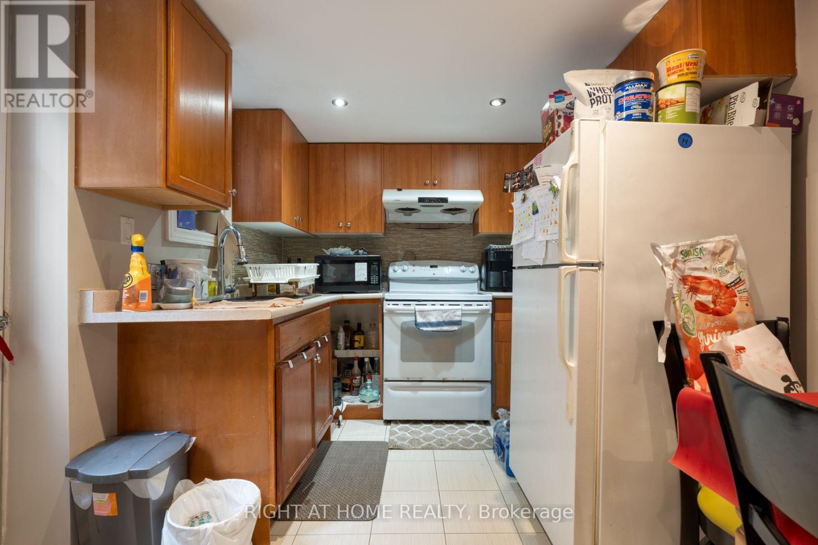 167 Goldhawk Trail, Toronto, Ontario M1V 1X1 - Photo 38 - E13755538