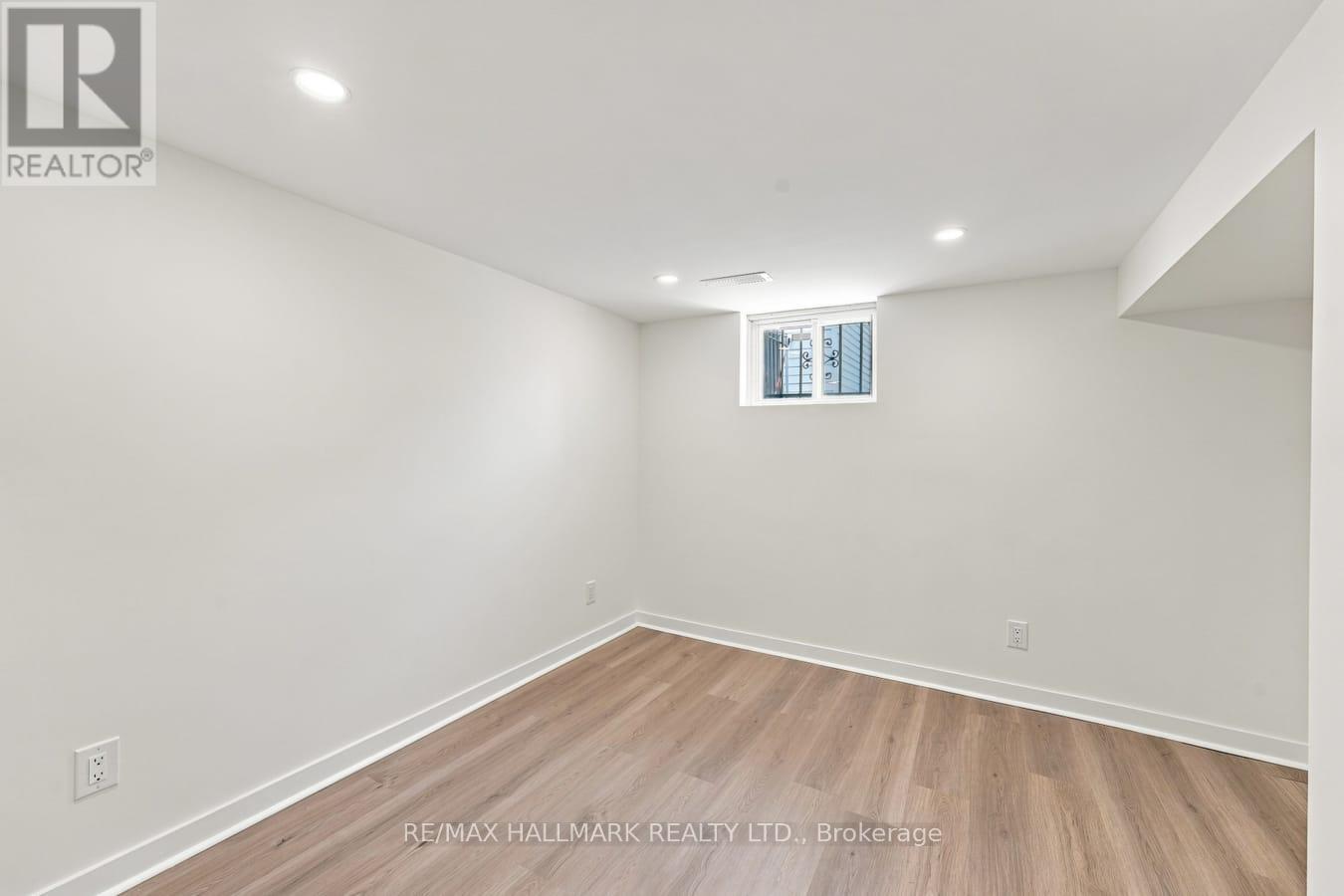 32 Denvale Road, Toronto, Ontario  M4B 3B5 - Photo 27 - E13755612