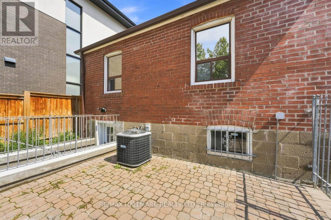 32 Denvale Road, Toronto, Ontario  M4B 3B5 - Photo 29 - E13755612