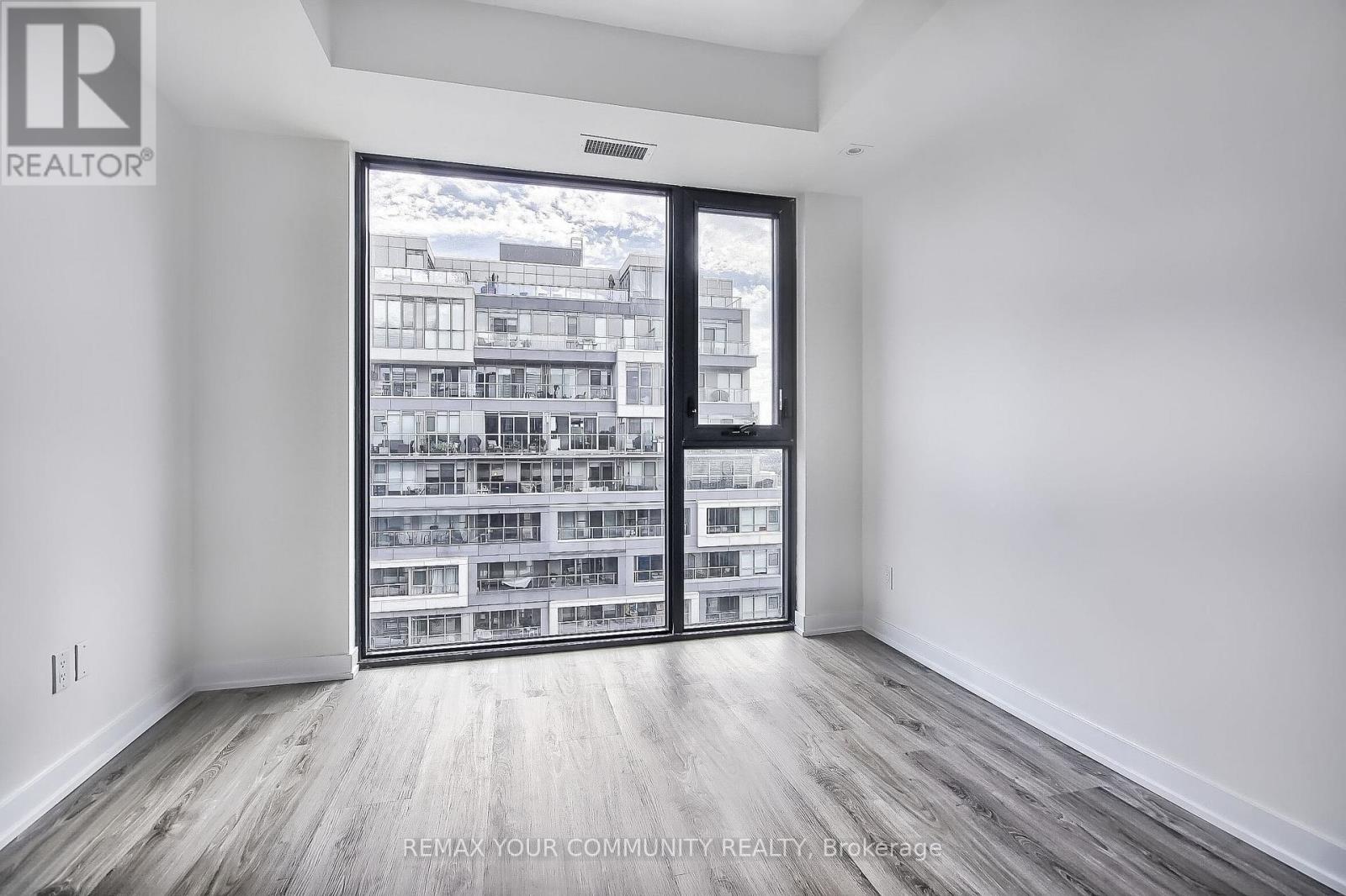 808 - 840 St Clair Avenue W, Toronto, Ontario  M6C 0A4 - Photo 12 - C13754808