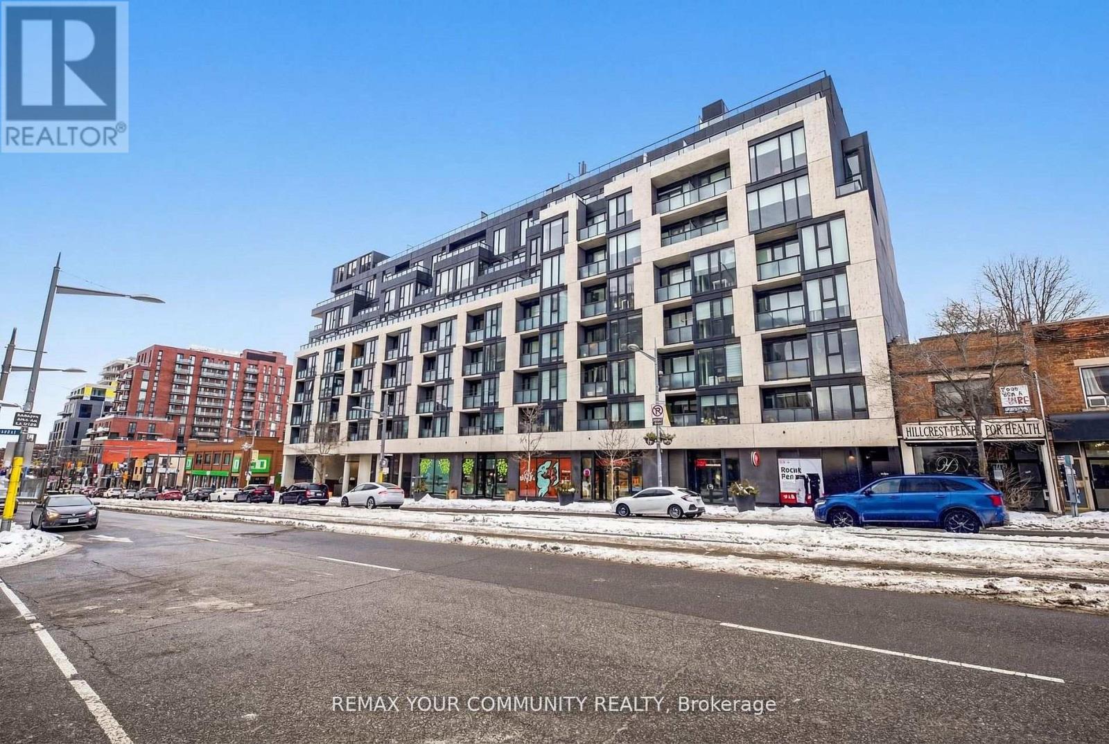 808 - 840 ST CLAIR AVENUE W, Toronto, Ontario