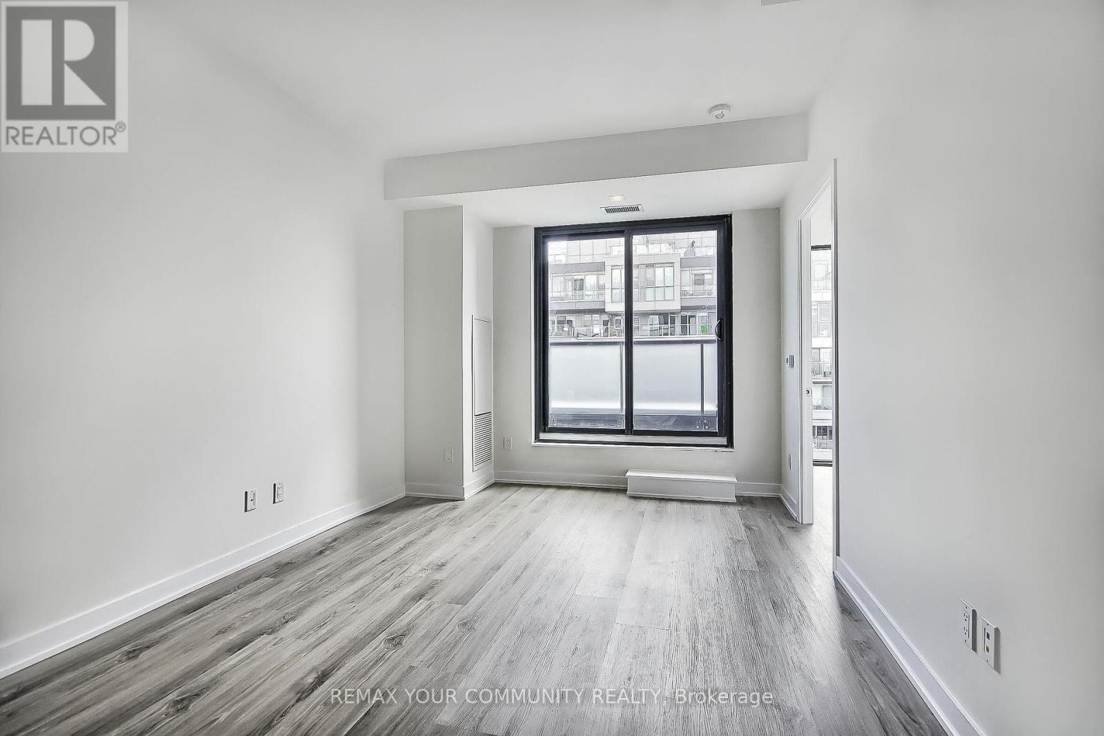 808 - 840 St Clair Avenue W, Toronto, Ontario  M6C 0A4 - Photo 8 - C13754808