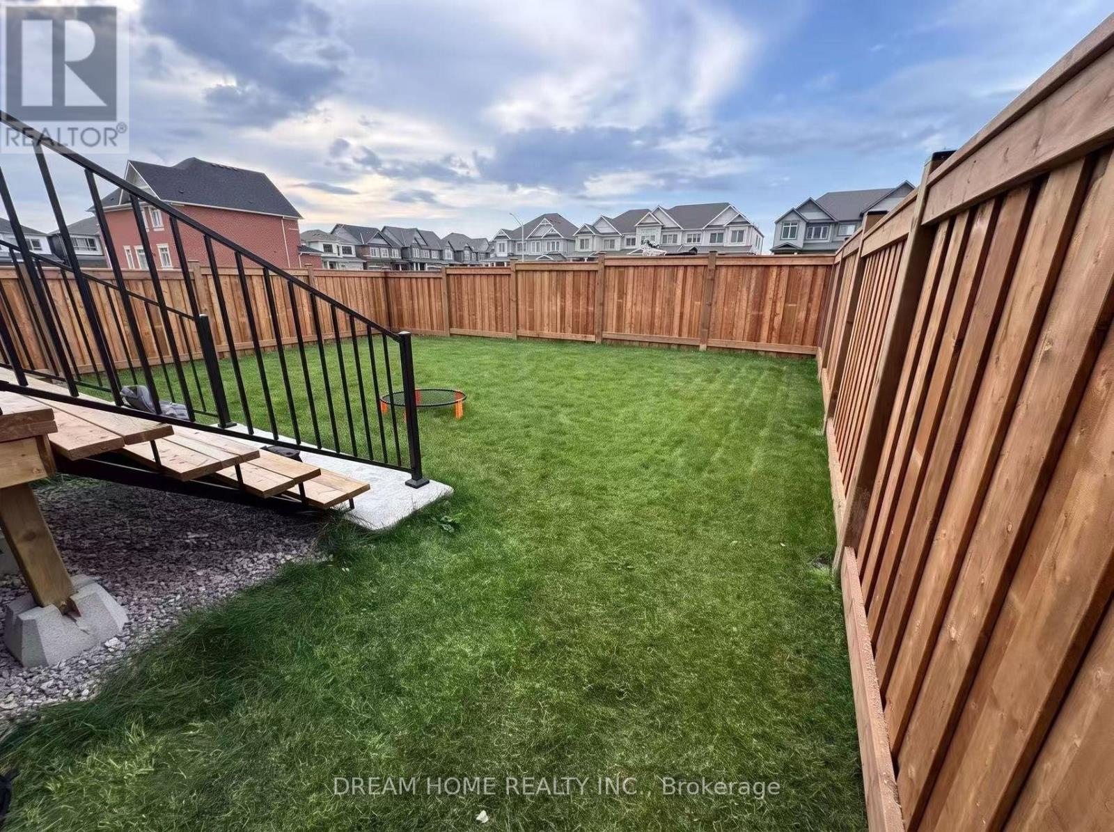 9 Copperhill Heights, Barrie, Ontario  L9S 0K6 - Photo 2 - S13704664