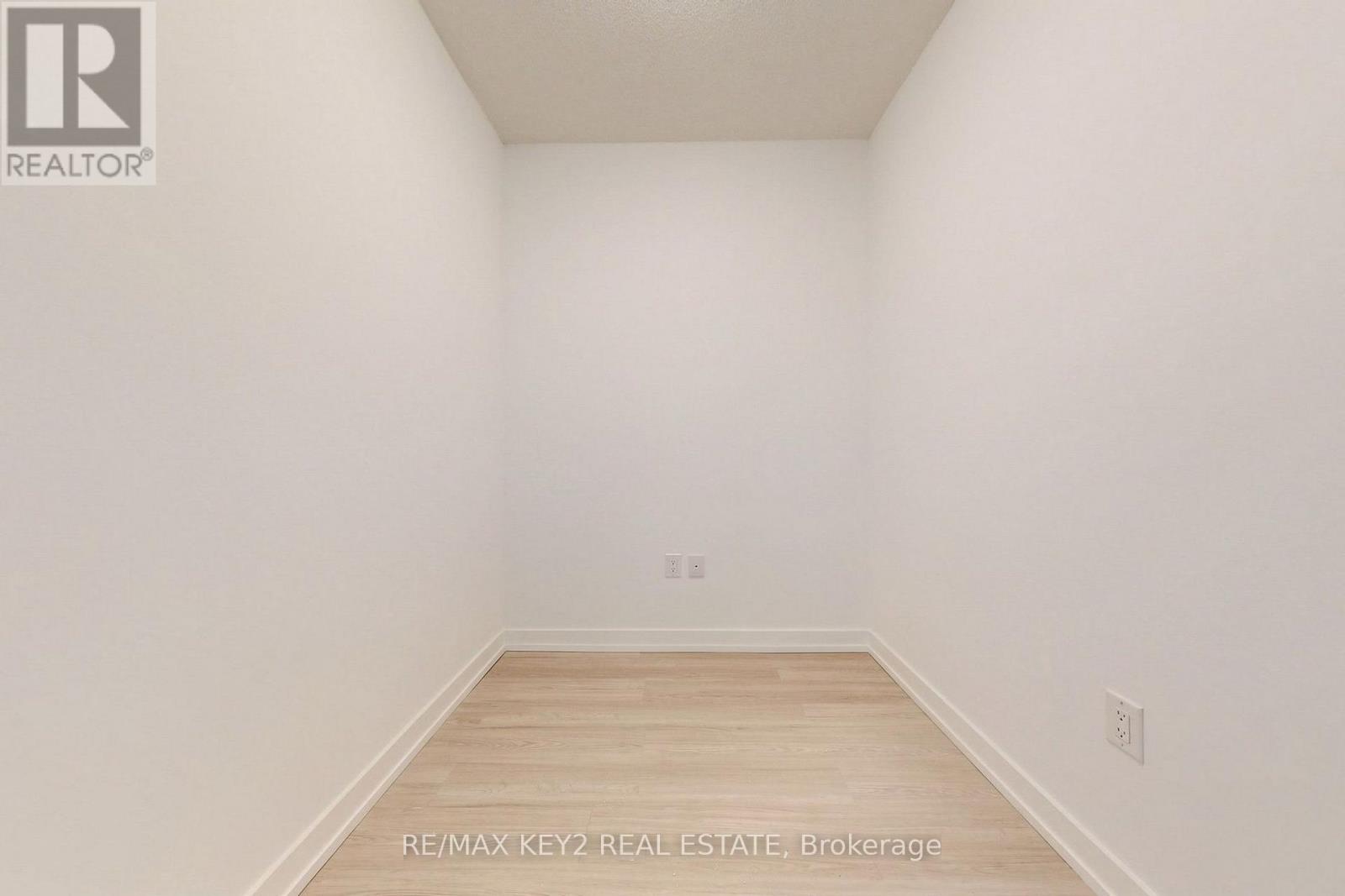 1712 - 4010 Eglinton Avenue W, Toronto, Ontario  M9A 0G5 - Photo 18 - W13717680