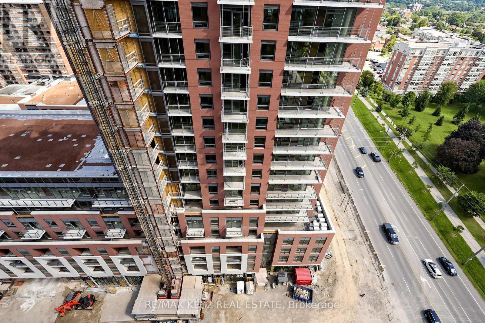 1712 - 4010 Eglinton Avenue W, Toronto, Ontario  M9A 0G5 - Photo 27 - W13717680