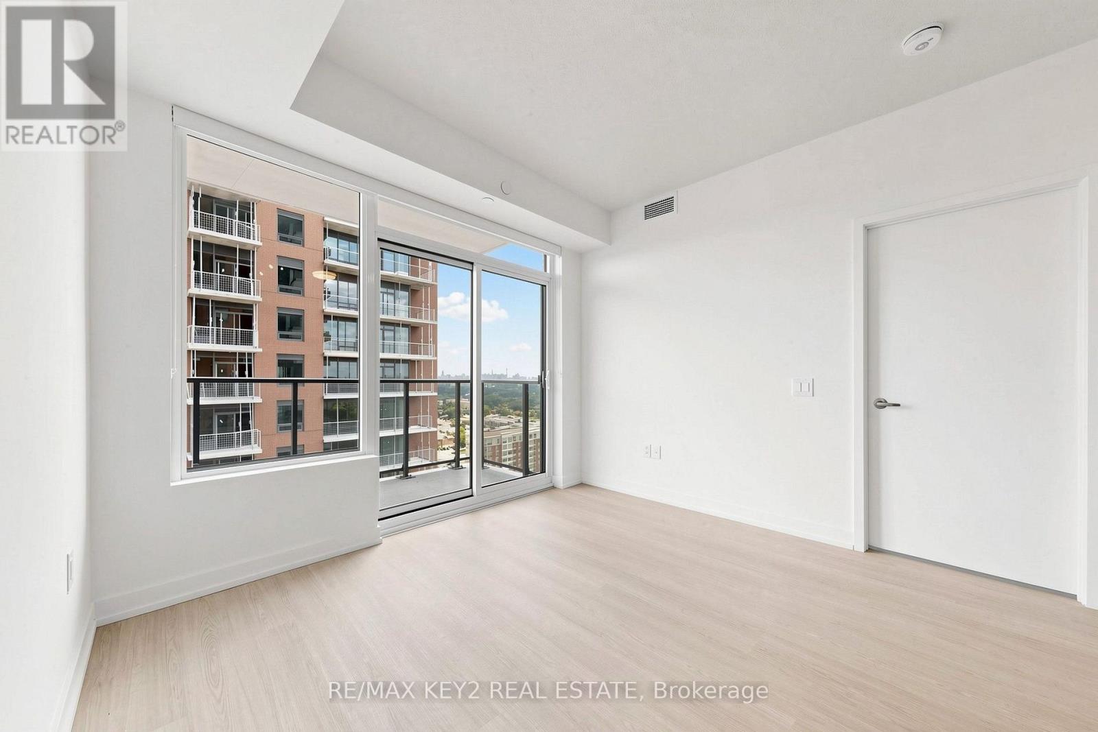 1712 - 4010 Eglinton Avenue W, Toronto, Ontario  M9A 0G5 - Photo 8 - W13717680