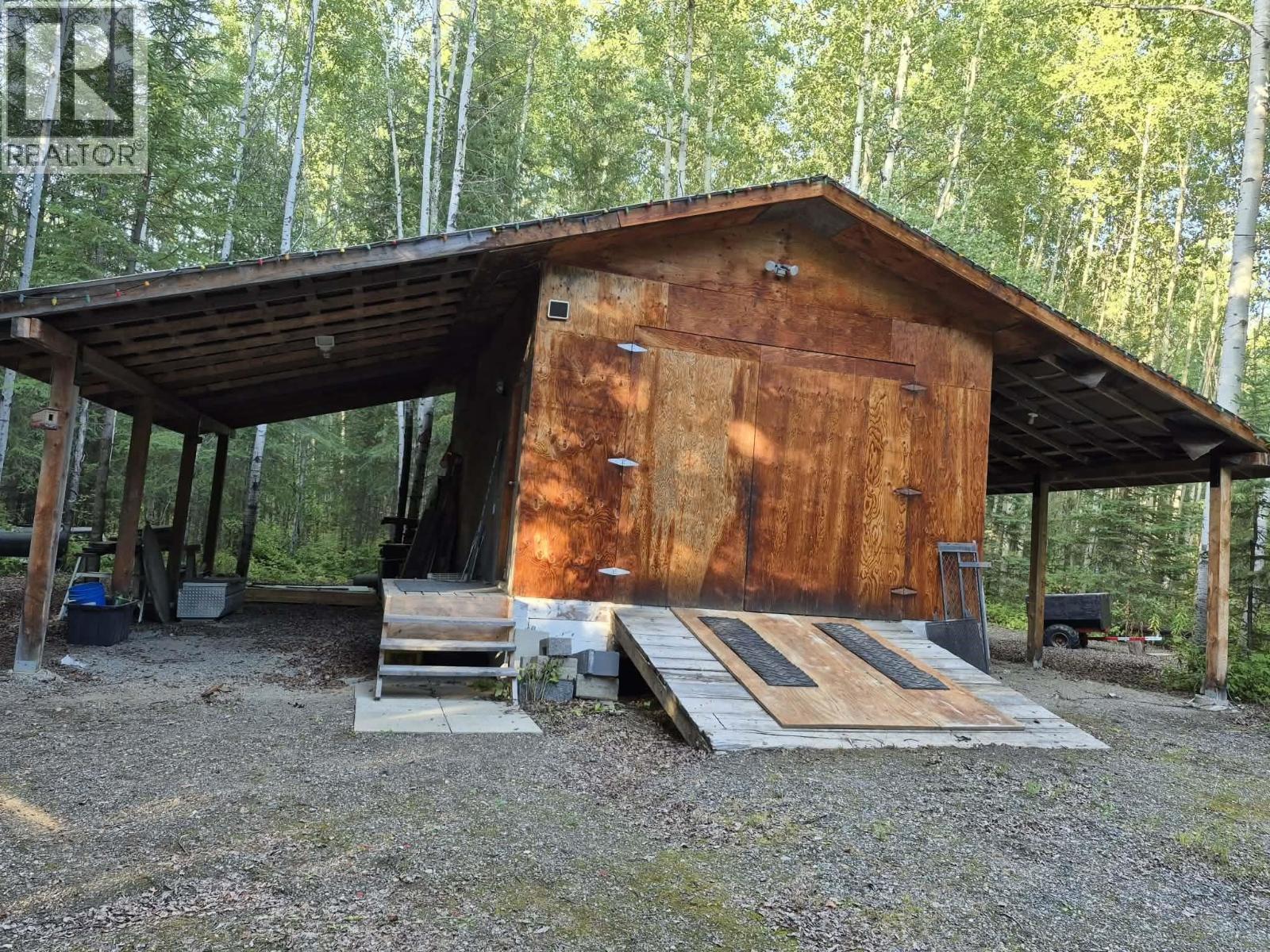 1590 Goetjen Road, Fort St. James, British Columbia  V0J 1P0 - Photo 9 - R3161847