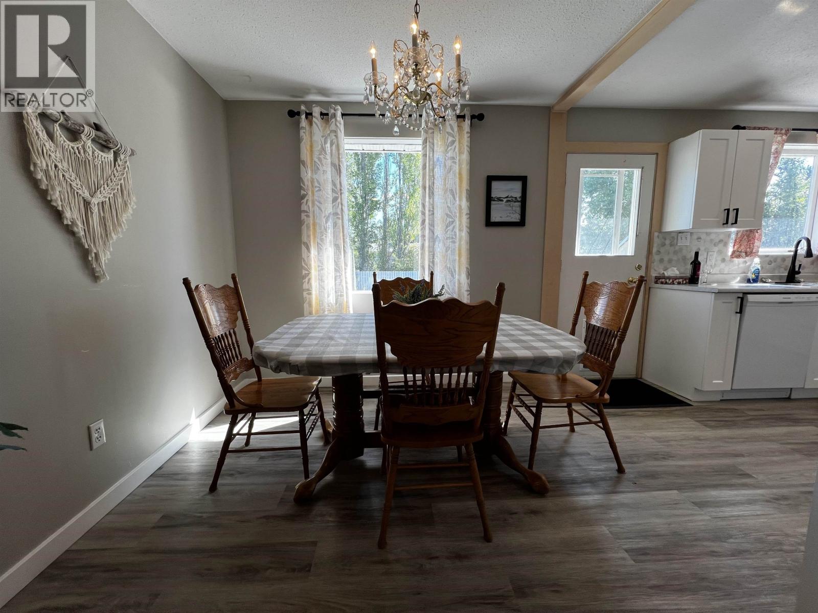 50 Chowsunket Street, Fraser Lake, British Columbia  V0J 1S0 - Photo 10 - R3161895