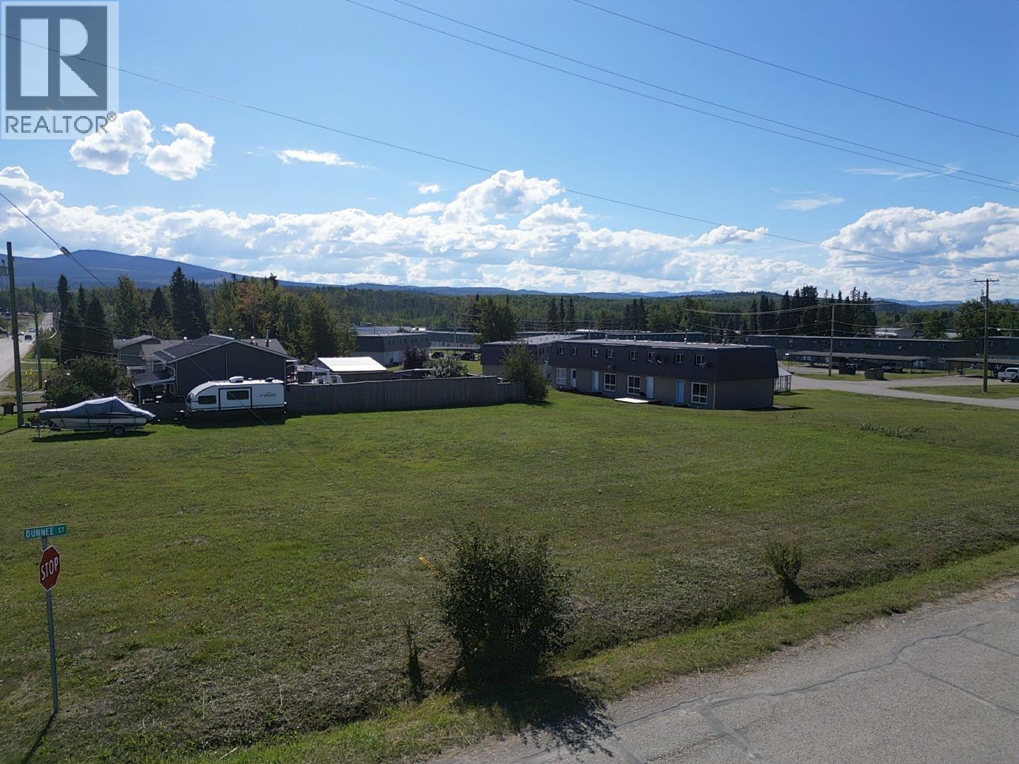 115 Chowsunket Street, Fraser Lake, British Columbia  V0J 1S0 - Photo 4 - R3161921