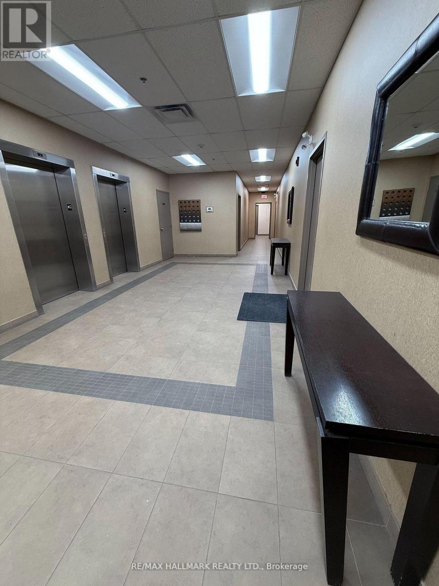 Building A, Unit 111-112 - 9100 Jane Street, Vaughan, Ontario  L4K 0A4 - Photo 3 - N13755254