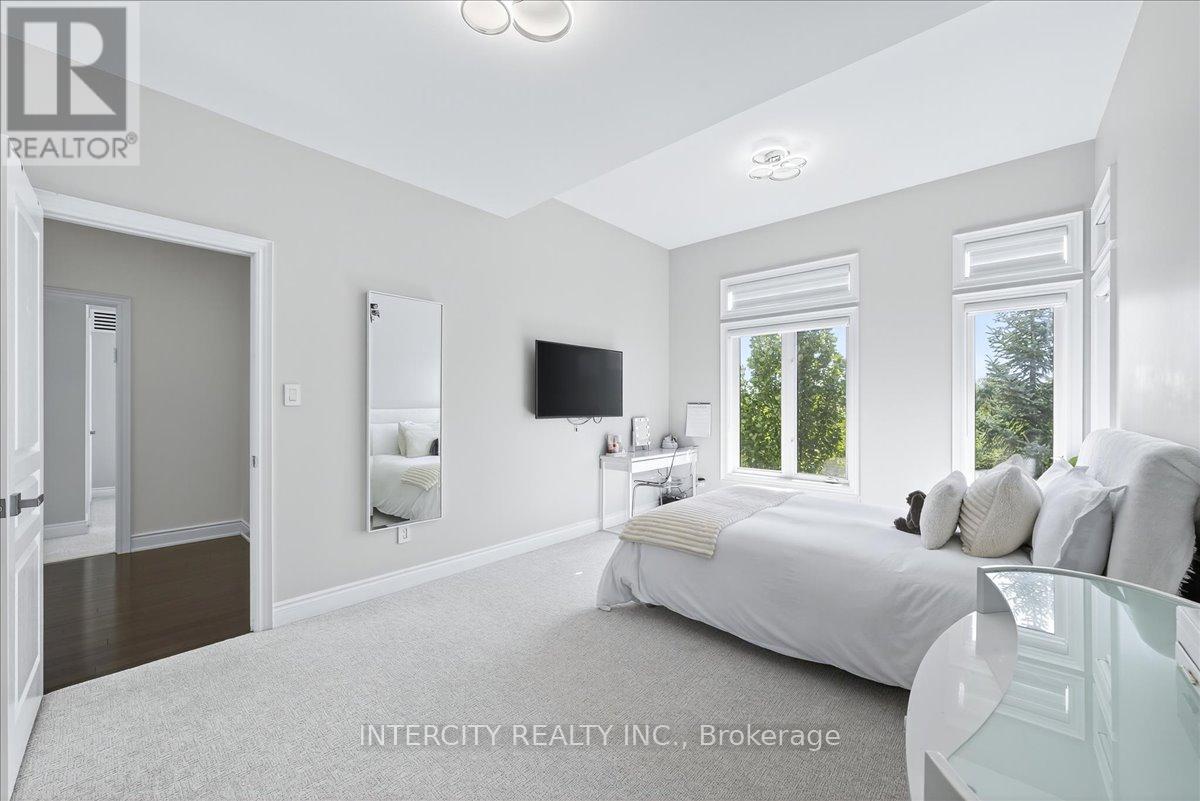 102 Cook's Mill Crescent, Vaughan, Ontario  L6A 0L1 - Photo 31 - N13755266