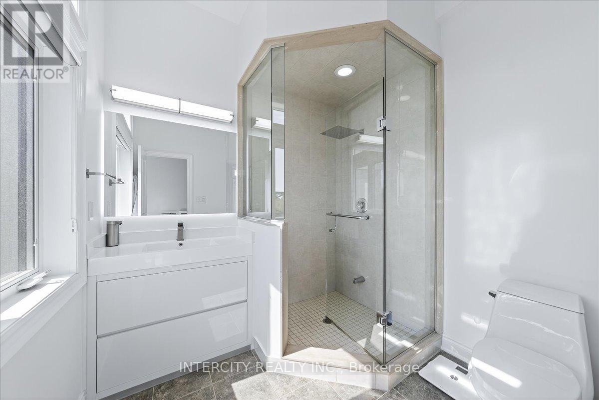 102 Cook's Mill Crescent, Vaughan, Ontario  L6A 0L1 - Photo 34 - N13755266