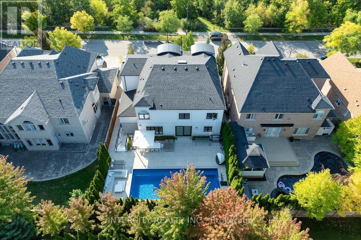 102 Cook's Mill Crescent, Vaughan, Ontario  L6A 0L1 - Photo 4 - N13755266