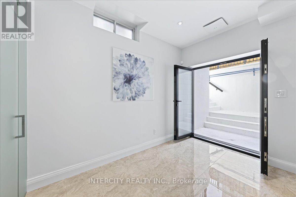 102 Cook's Mill Crescent, Vaughan, Ontario  L6A 0L1 - Photo 42 - N13755266