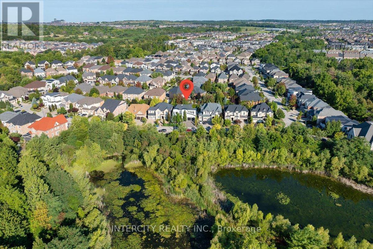102 Cook's Mill Crescent, Vaughan, Ontario  L6A 0L1 - Photo 5 - N13755266