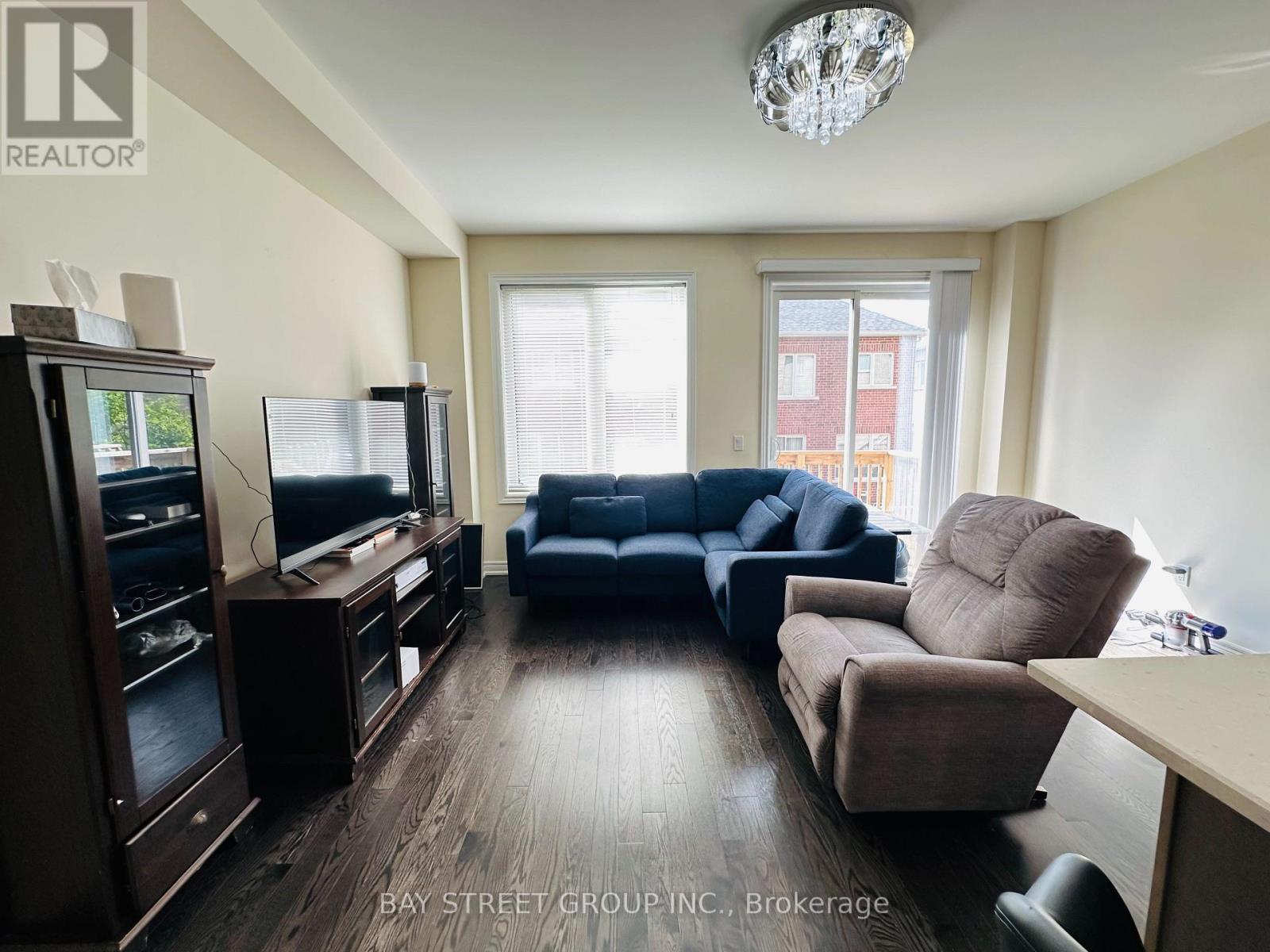 32 Capreol Avenue, Aurora, Ontario  L4G 7C4 - Photo 14 - N13755382