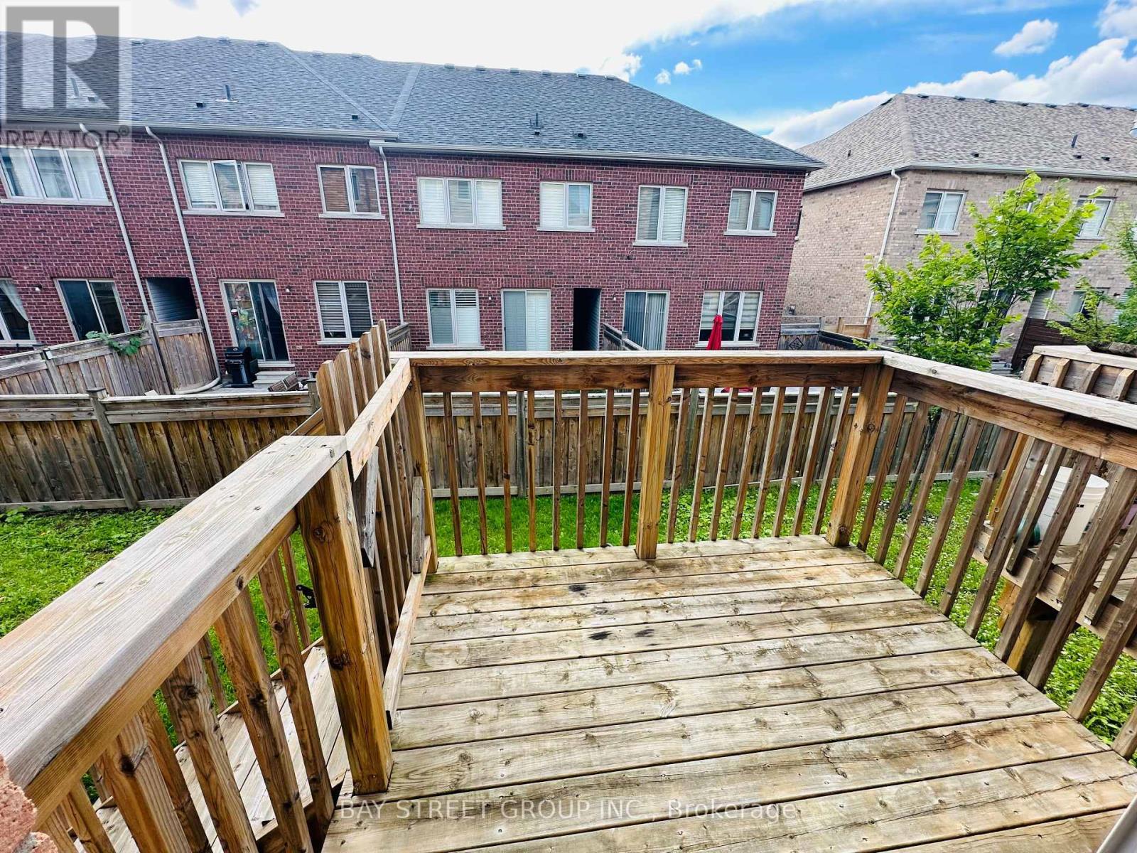32 Capreol Avenue, Aurora, Ontario  L4G 7C4 - Photo 32 - N13755382