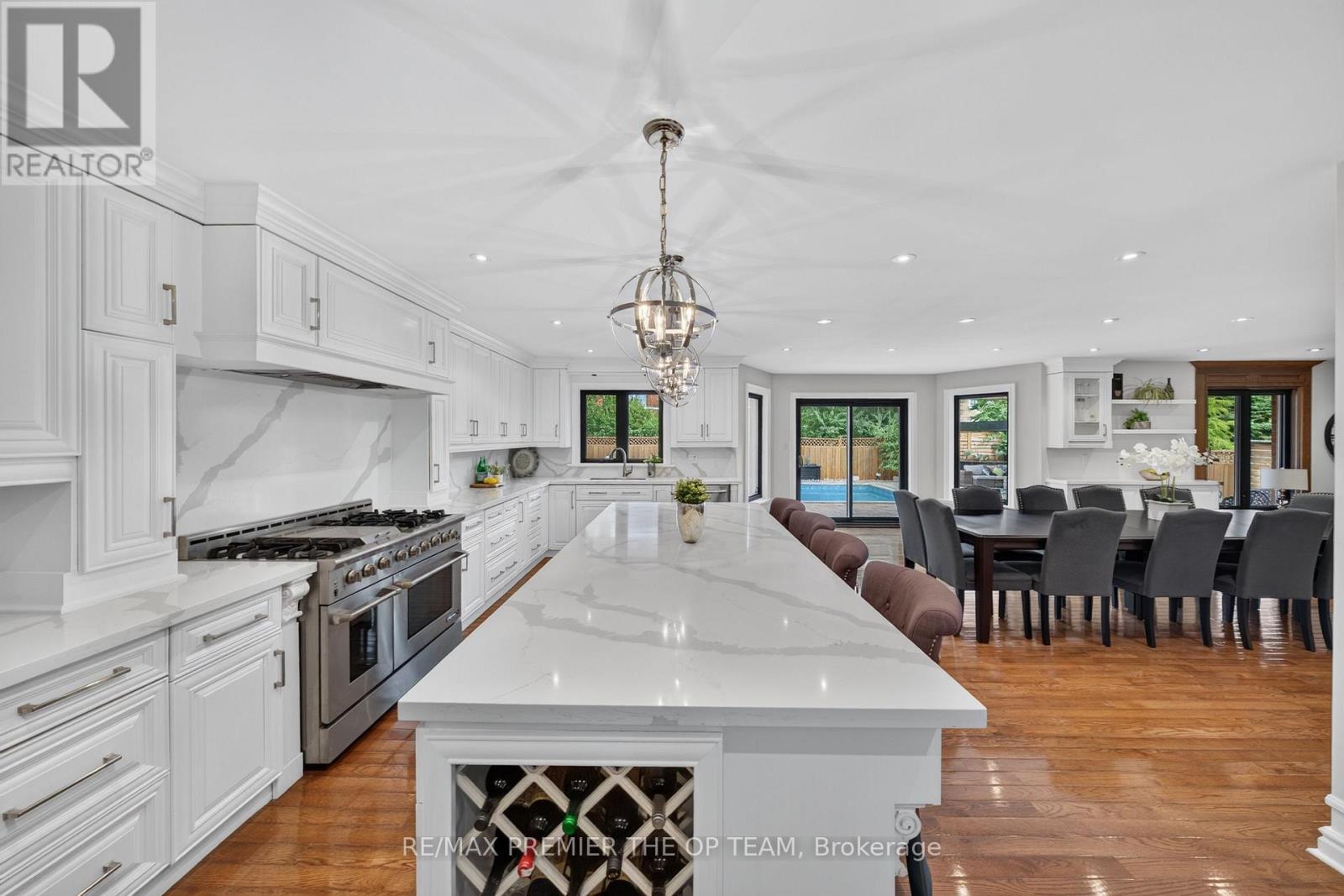 155 Dianawood Ridge, Vaughan, Ontario  L4L 6W9 - Photo 10 - N13755594