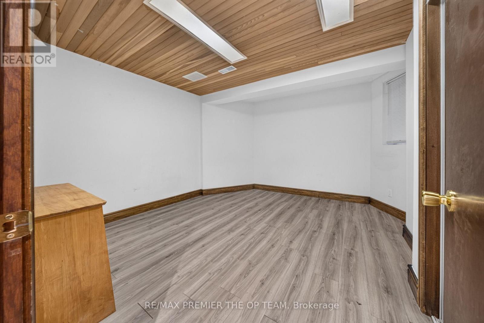 155 Dianawood Ridge, Vaughan, Ontario  L4L 6W9 - Photo 28 - N13755594