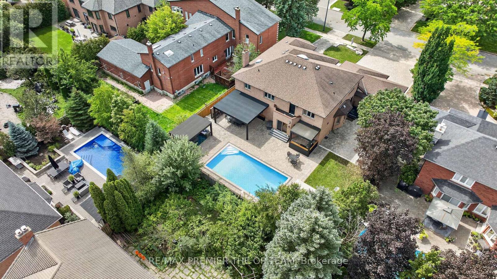 155 Dianawood Ridge, Vaughan, Ontario  L4L 6W9 - Photo 38 - N13755594