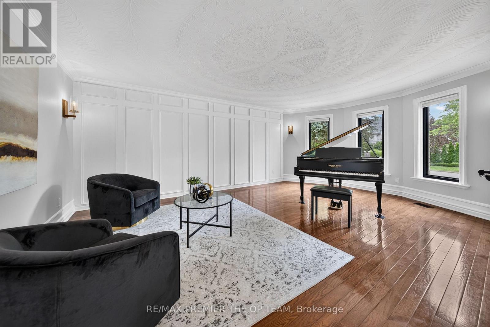 155 Dianawood Ridge, Vaughan, Ontario  L4L 6W9 - Photo 5 - N13755594