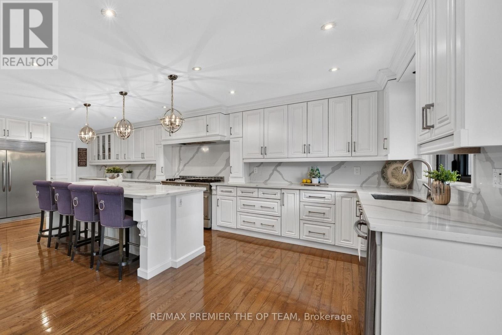 155 Dianawood Ridge, Vaughan, Ontario  L4L 6W9 - Photo 8 - N13755594