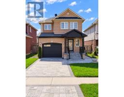28 VERSAILLES CRESCENT, Barrie, Ontario