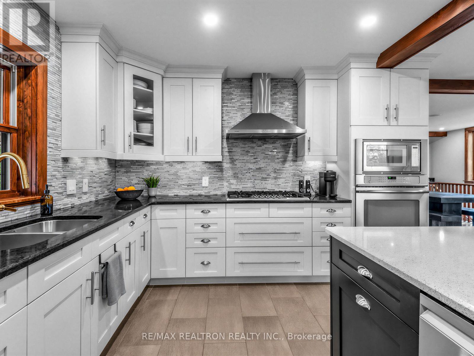 49 Gray Lane, Barrie, Ontario  L4N 7T1 - Photo 17 - S13755338