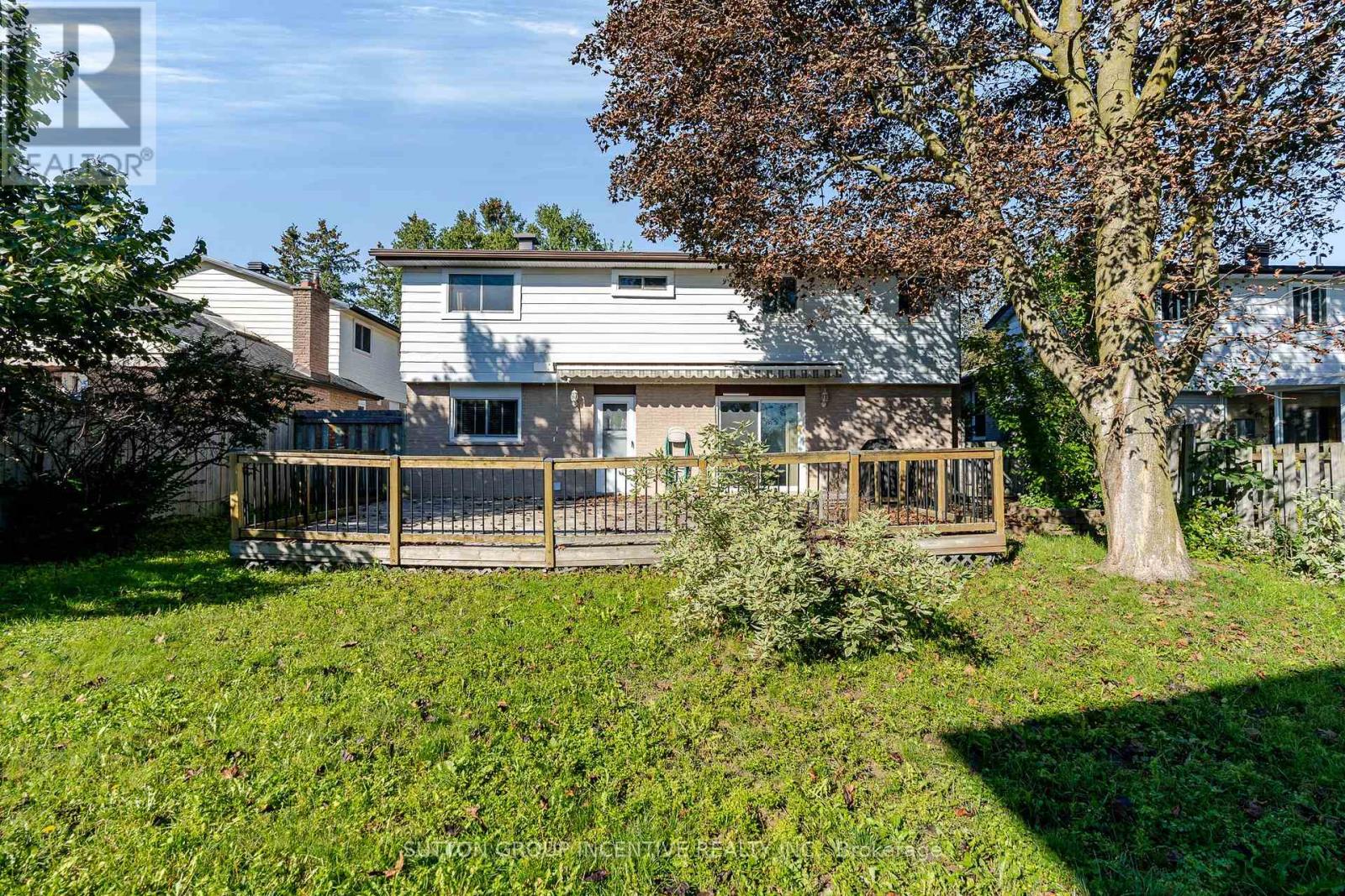 39 Carol Road, Barrie (Allandale Heights), Ontario  L4N 3P6 - Photo 38 - S13755354