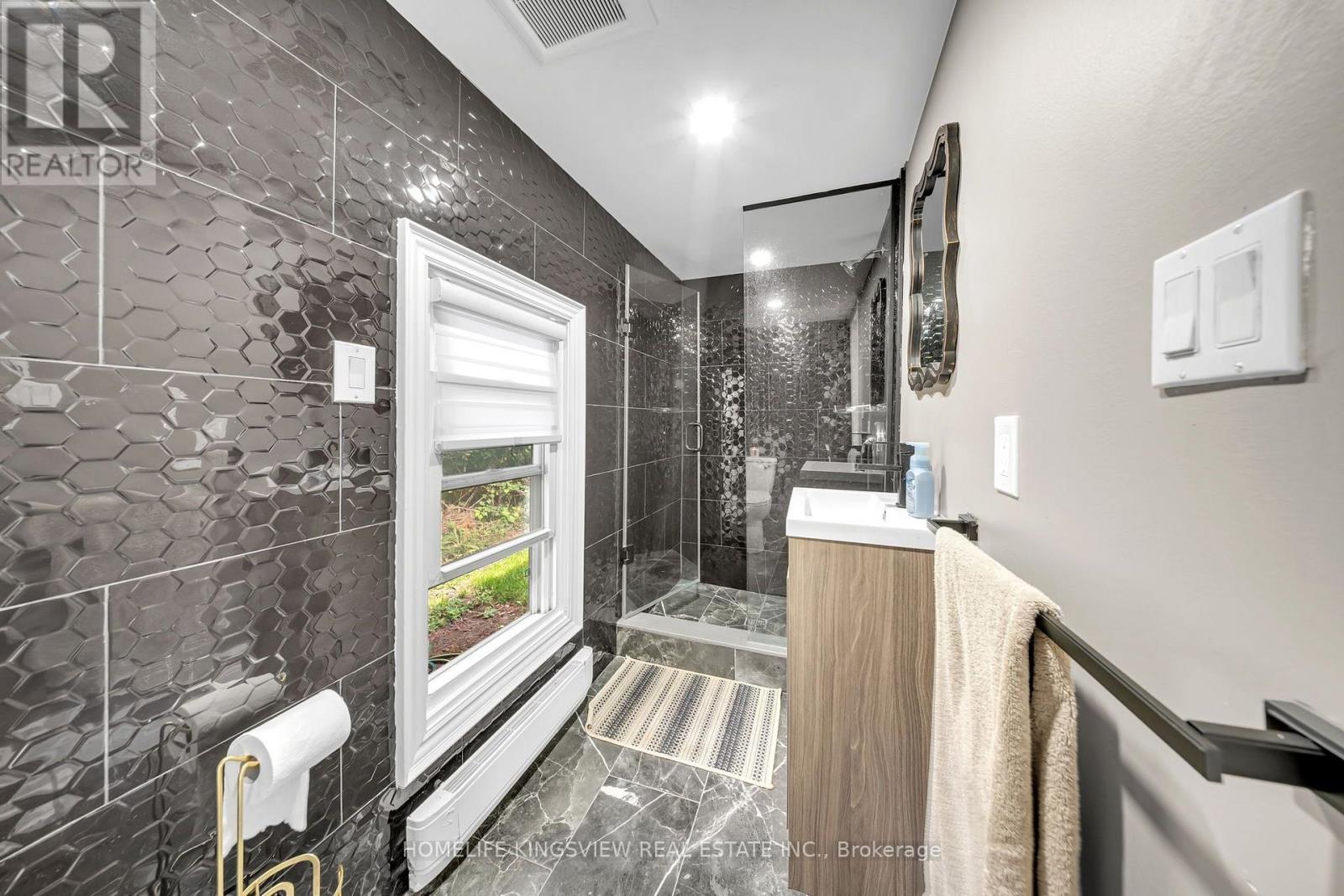 506 West Street S, Orillia, Ontario  L3V 5H5 - Photo 13 - S13755396