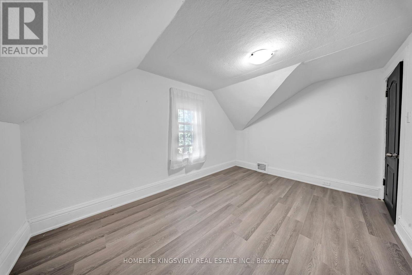 506 West Street S, Orillia, Ontario  L3V 5H5 - Photo 17 - S13755396