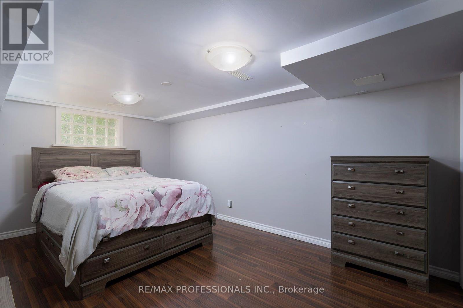 1360 Lewisham Drive, Mississauga, Ontario  L5J 3P9 - Photo 26 - W13755252