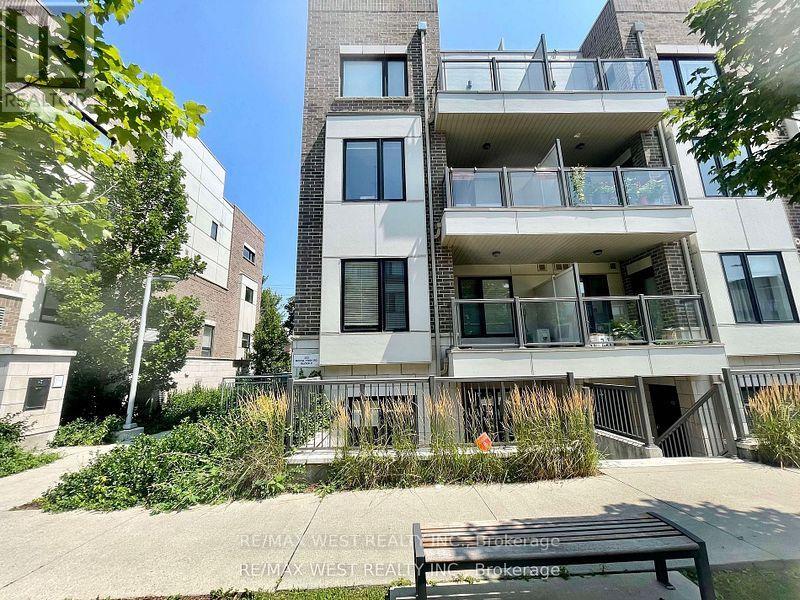 213 - 252 Royal York Road, Toronto, Ontario  M8V 2V9 - Photo 12 - W13755292